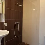 Astoria Ii 54 One Bedroom Apartament Elenite