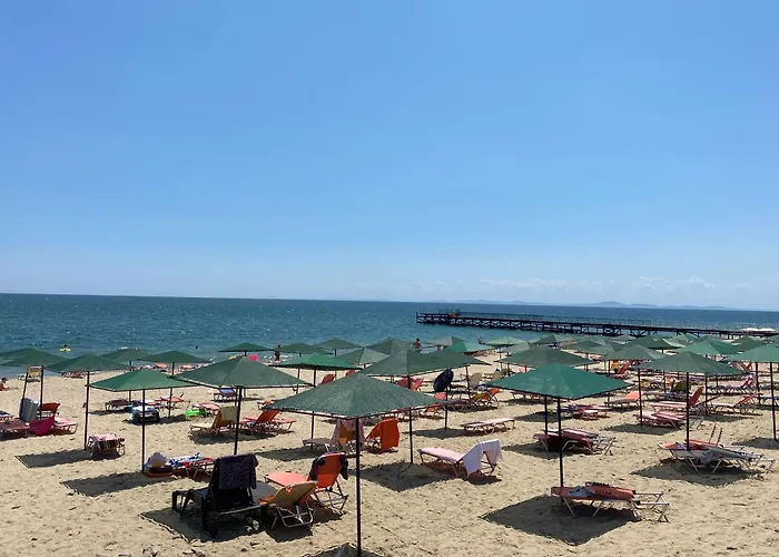 Astoria Ii 54 One Bedroom Apartment *